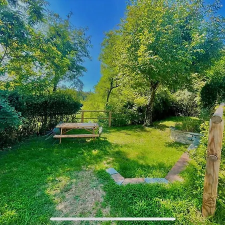 Petite Maison Au Bord Du Tarn *